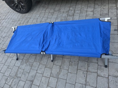 Folding camping bed with bag - ,